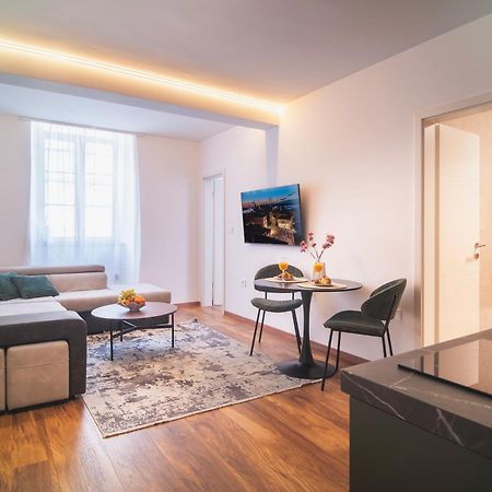 D&A Amphitheatre Premium Apartments With Free Parking Pula Extérieur photo