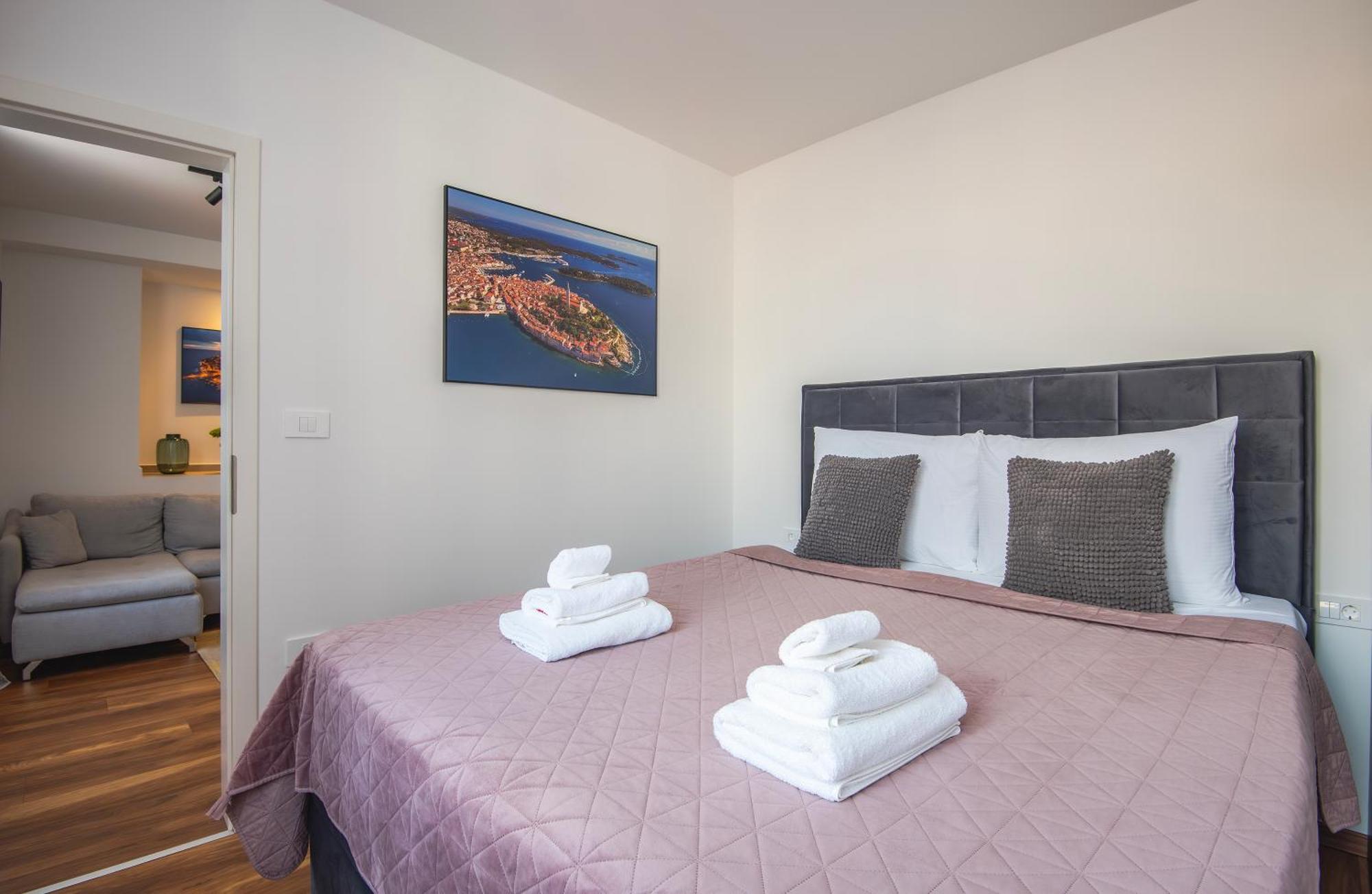 D&A Amphitheatre Premium Apartments With Free Parking Pula Extérieur photo